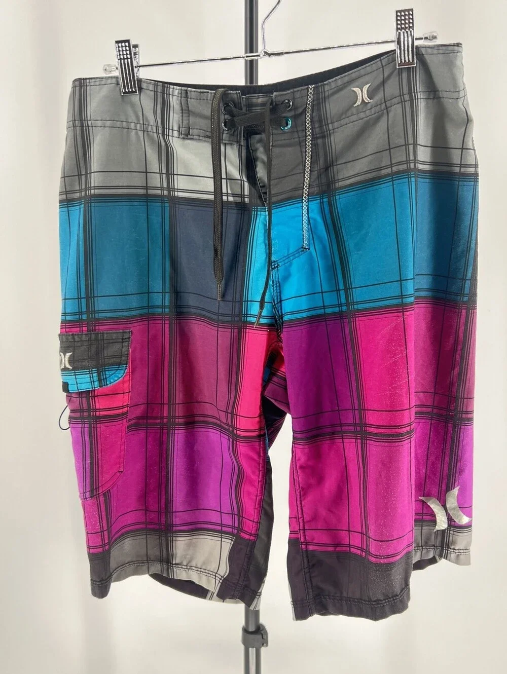 Hurley Men's board shorts Size 30 (1-15)